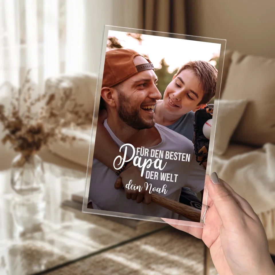 Acrylglas Bester Papa der Welt (3)_Mockup 3 Hand